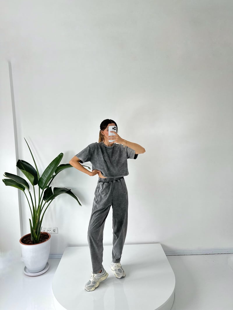 Landra Antrasit Eskitme Tshirt Şalvar Takım 