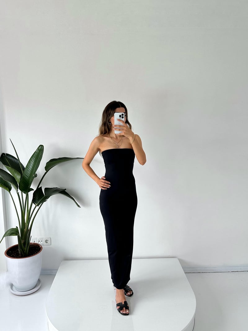 Mary Siyah Straplez Maxi Elbise