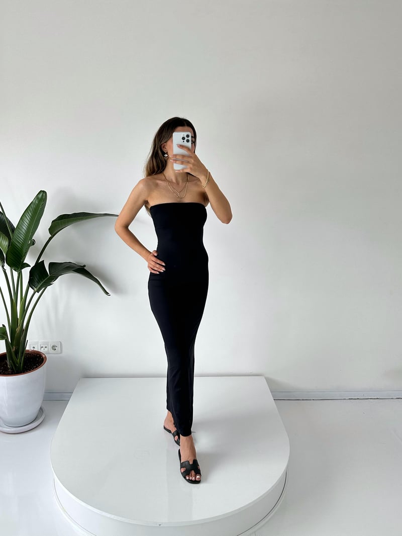 Mary Siyah Straplez Maxi Elbise