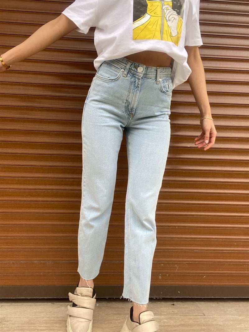 Orijinal Marka Boyfriend Kesik Paça Denim Pantolon