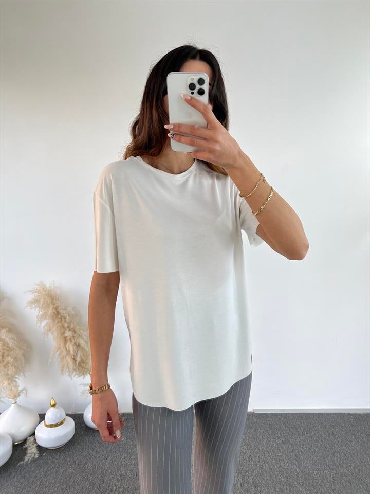 Premium Beyaz Oysh Basic Tshirt