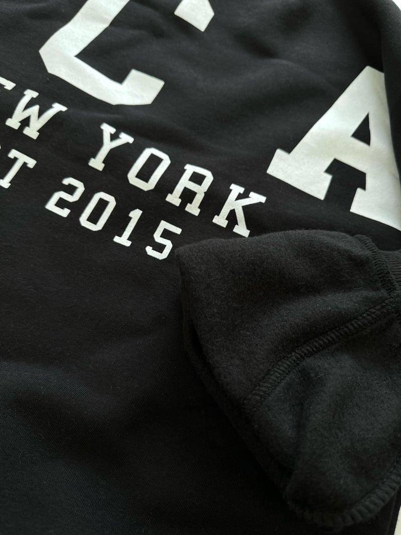 Siyah Arkası Baskılı Oversize Sweatshirt