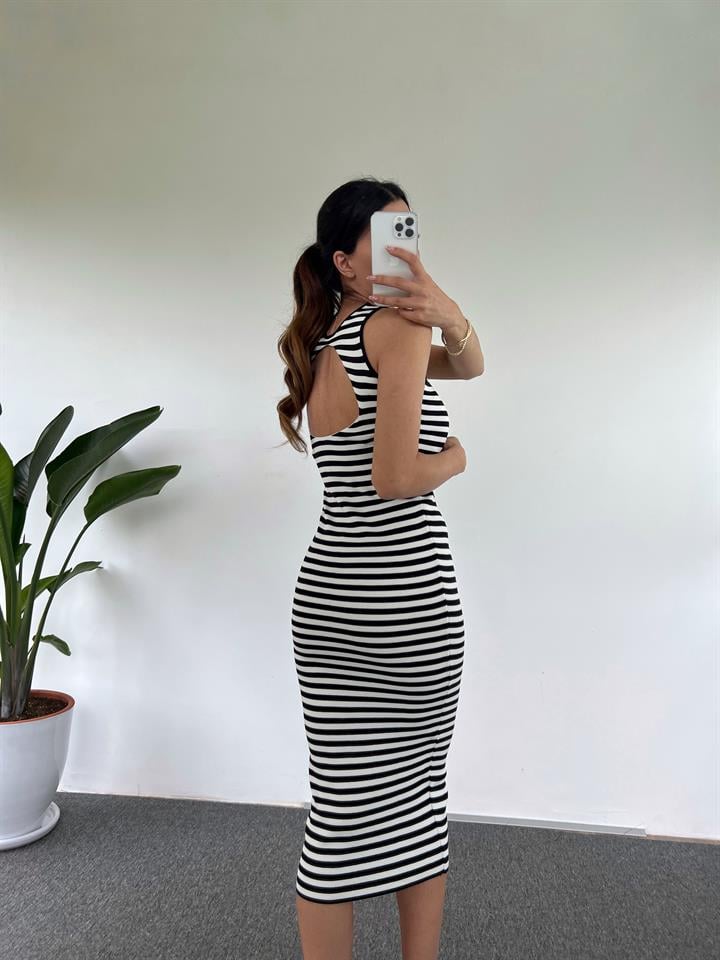 Siyah Triko Çizgili Sırt Dekolteli Basic Elbise 