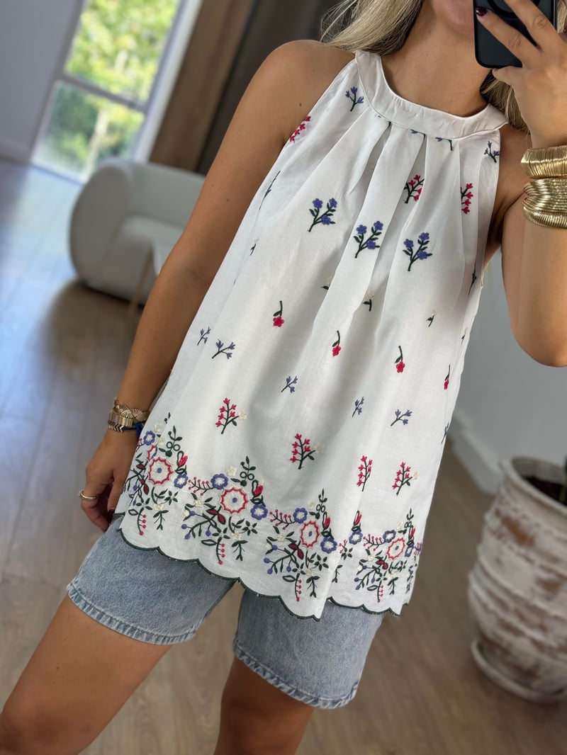 %100 Pamuk Nakışlı Bluz