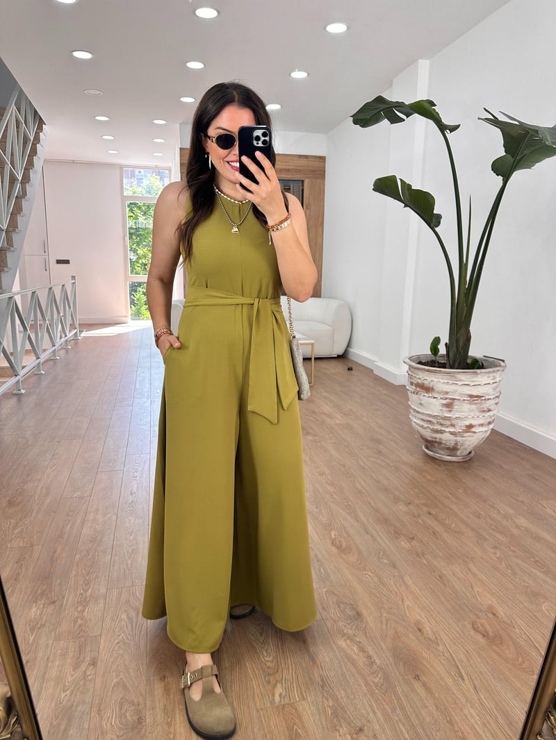 Beli Kuşaklı Bol Paça Krep Kumaş-Olive