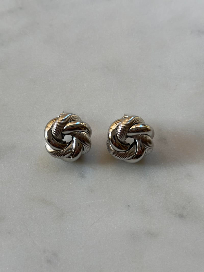 Burgu Model Silver Küpe