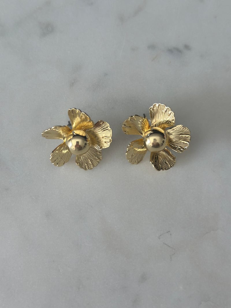 Çiçek Tasarım Gold Küpe 2,5 cm