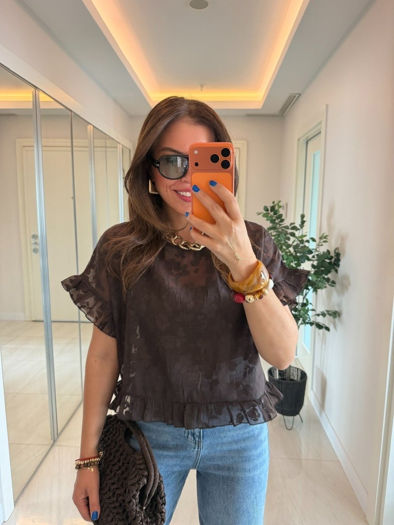 Kolu ve Etek Ucu Fırfırlı Transparan Bluz-Kahve