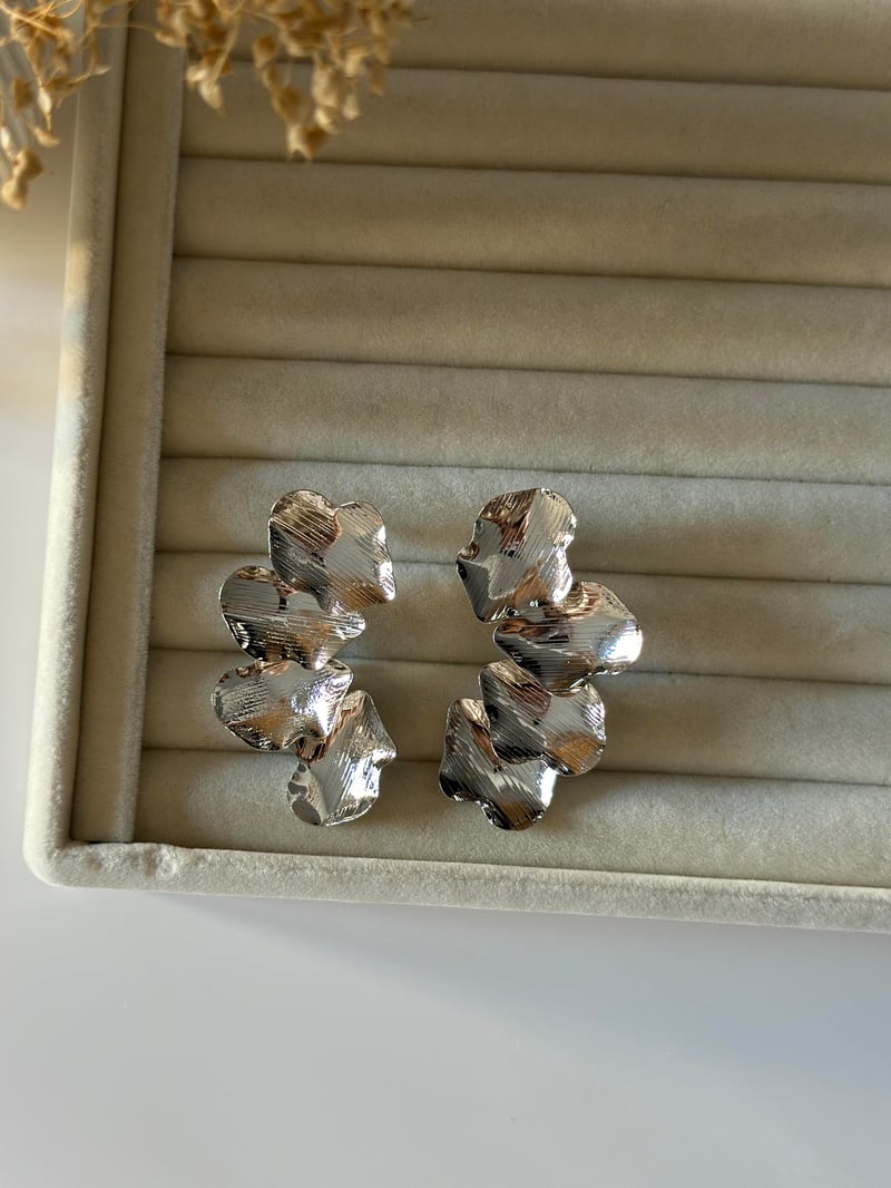 Geçmeli Kıkırdak Tasarım Silver Küpe 5,5cm