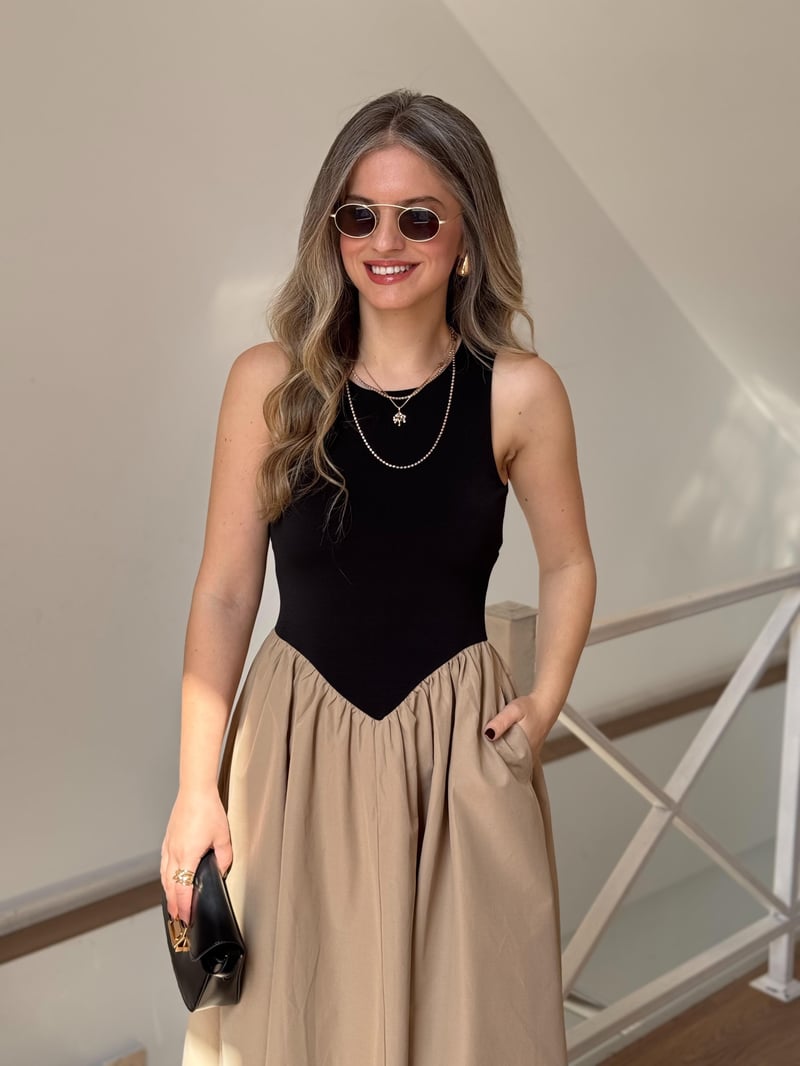 Halter Yaka Tasarım Elbise