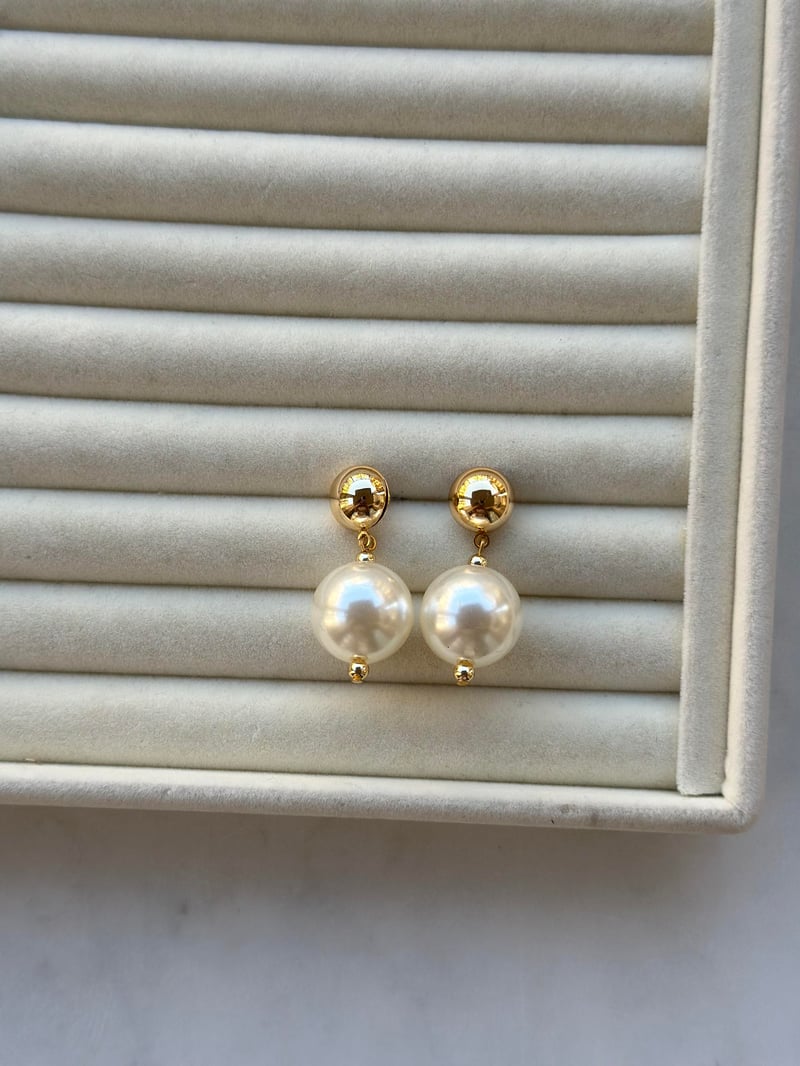 İncili Gold Tasarım Küpe 3cm