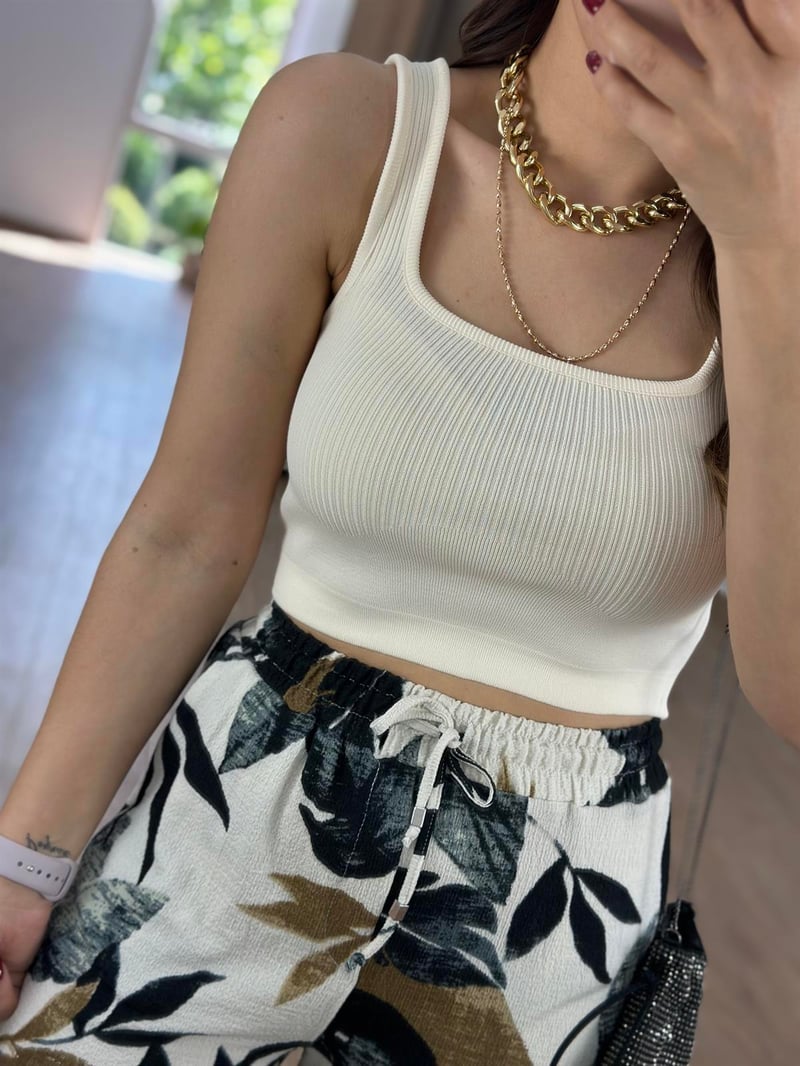 Kalın Askılı Fitilli Crop-Krem