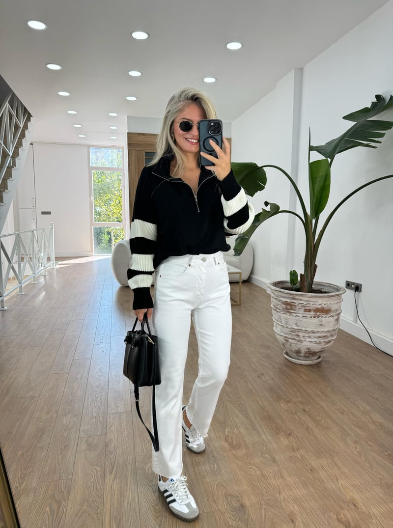 Kolları Triko Detaylı Basic Sweatshirt - Siyah