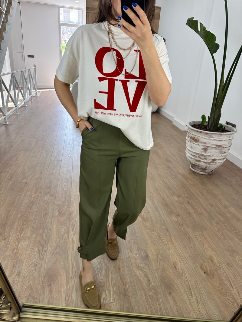 Love Baskılı Oversize Tişört-Ekru