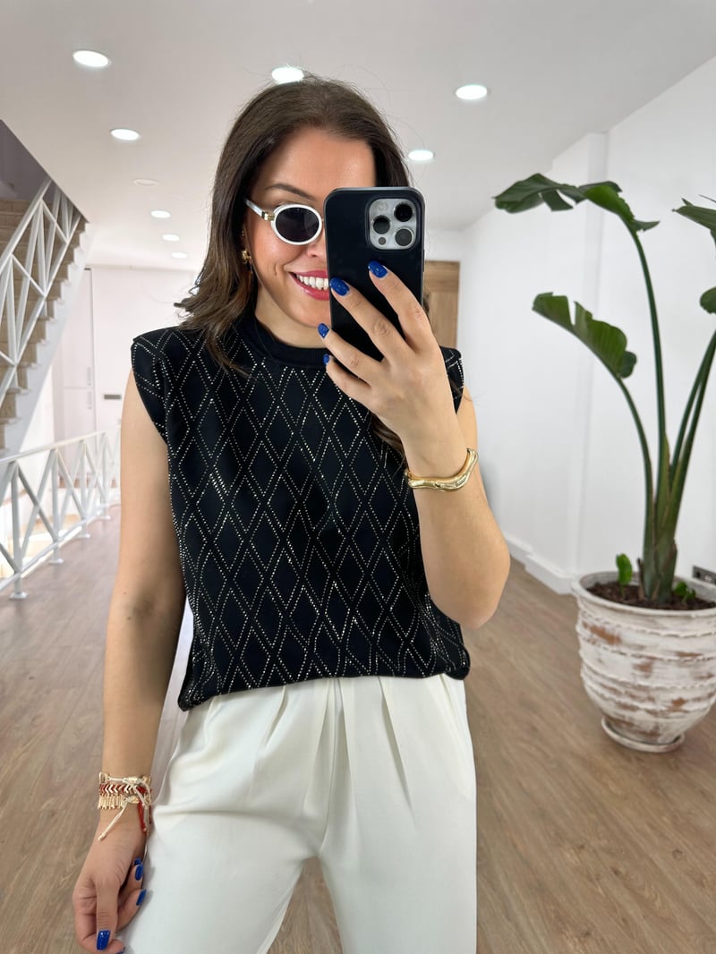 Marka Model Taşlı Vatkalı Bluz