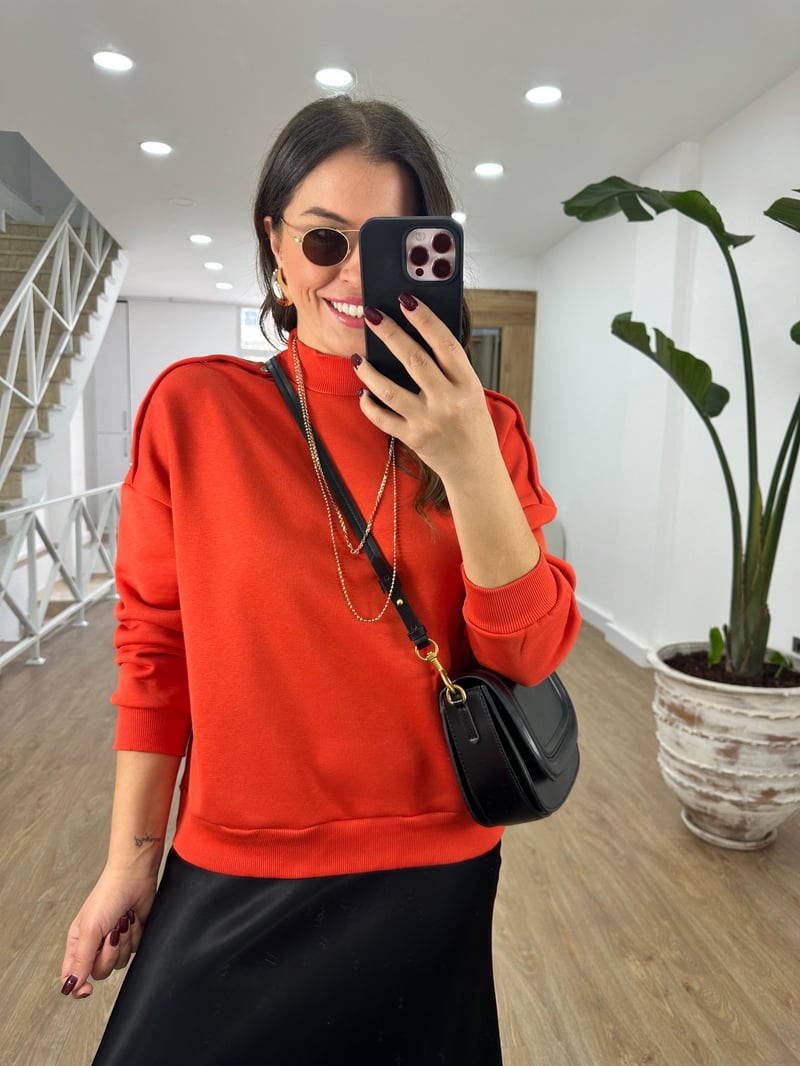 Omzu Çıtçıtlı Basic Sweatshirt-Kırmızı