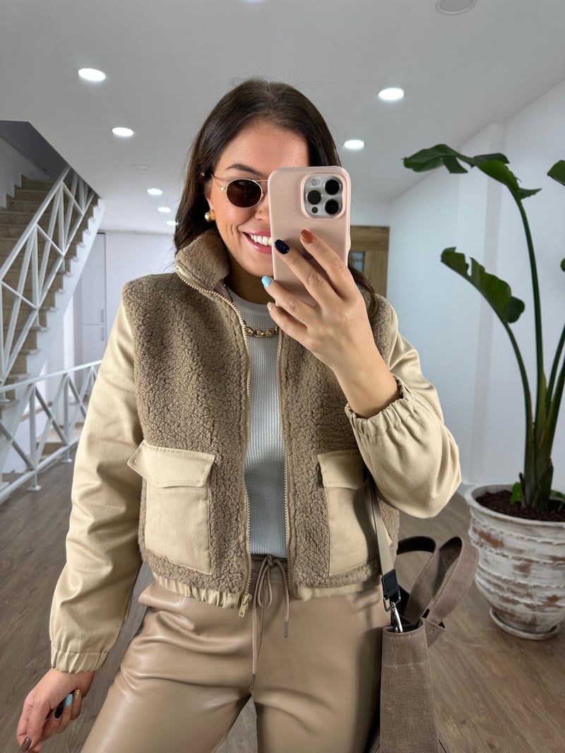 Önden Fermuarlı Cepli Teddy Mont