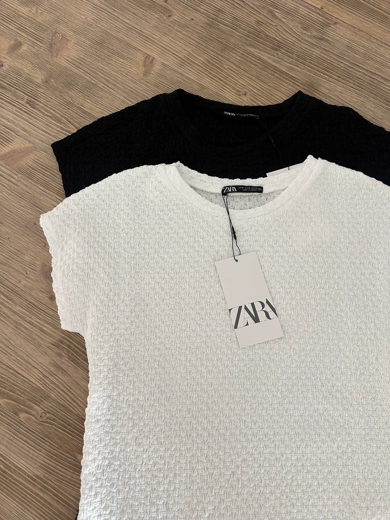 Orijinal Marka Kendinden Desenli Tshirt - Beyaz