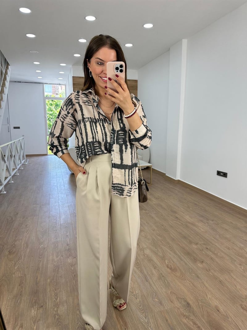 Orijinal Marka Model Vual Gömlek