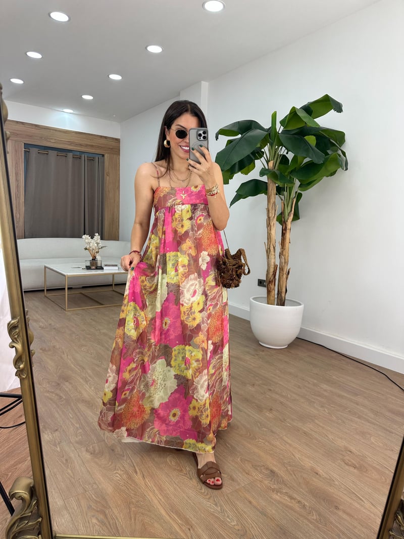 Orjinal Marka Model Şifon Çiçekli Elbise 