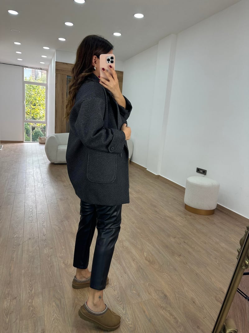 Oversize Kırçıllı Kaban-Siyah