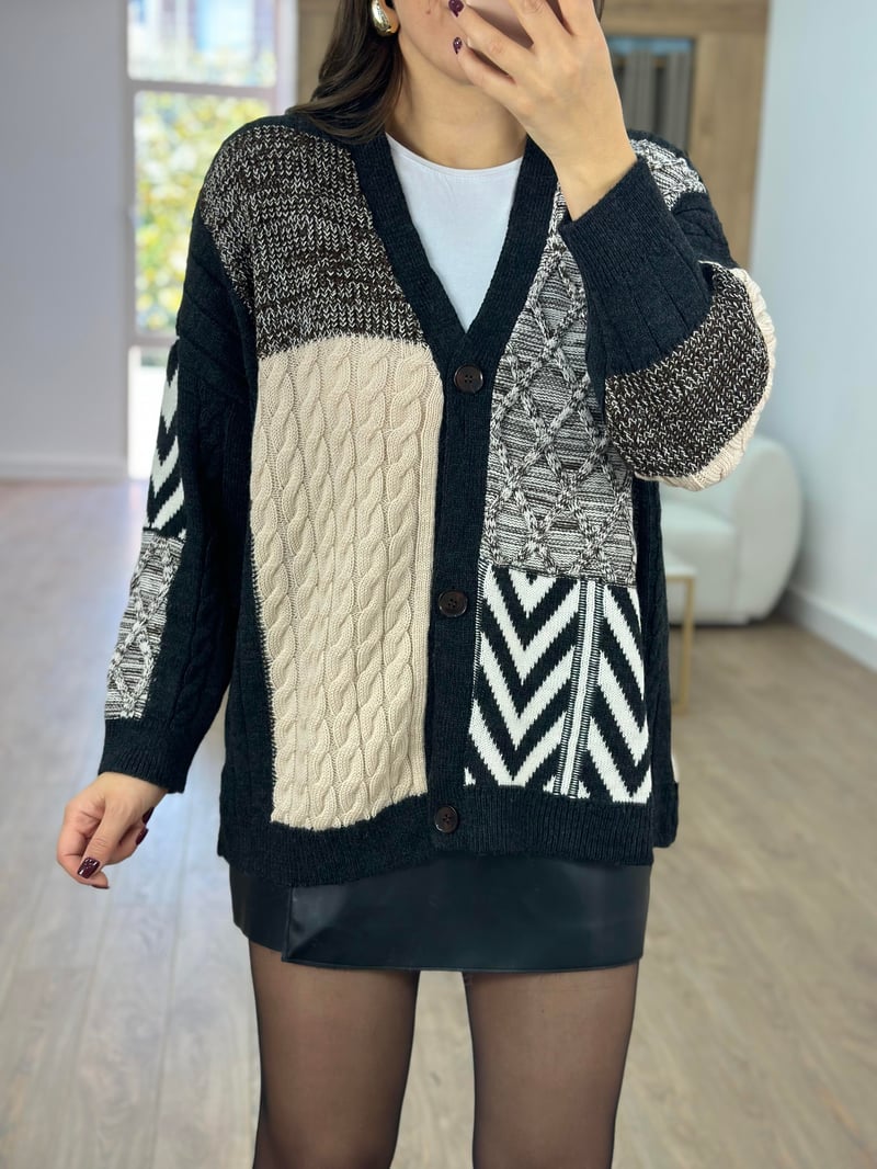 Patchwork Desenli Hırka