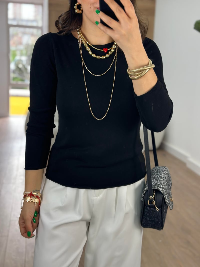 Premium Kalite Bisiklet Yaka Basic Triko-Siyah