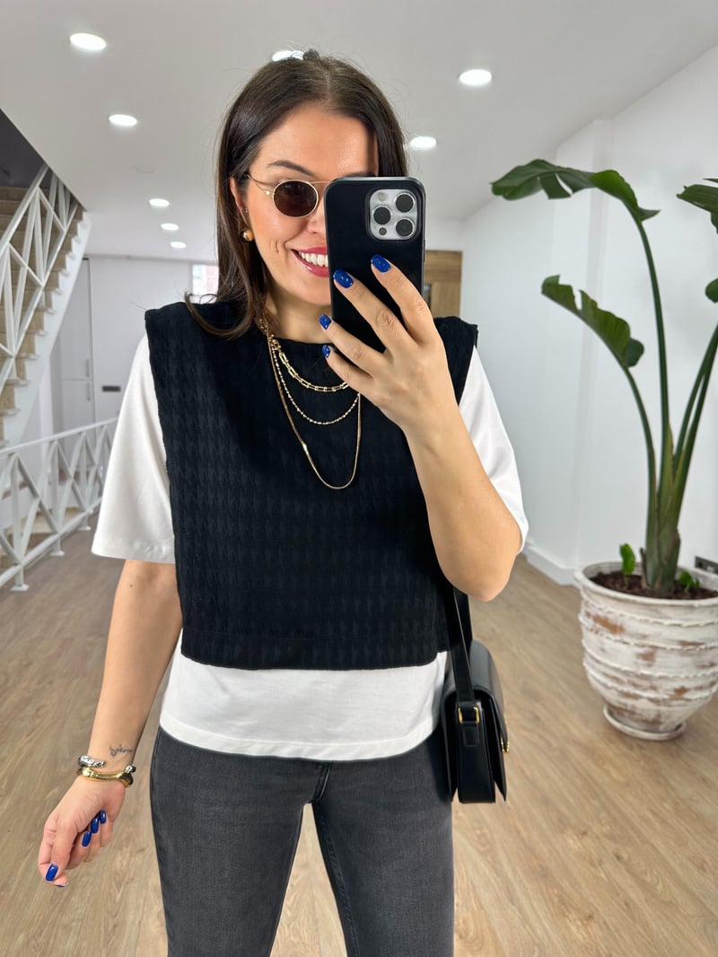 Süveter Görünümlü Vatkalı Basic Tişört