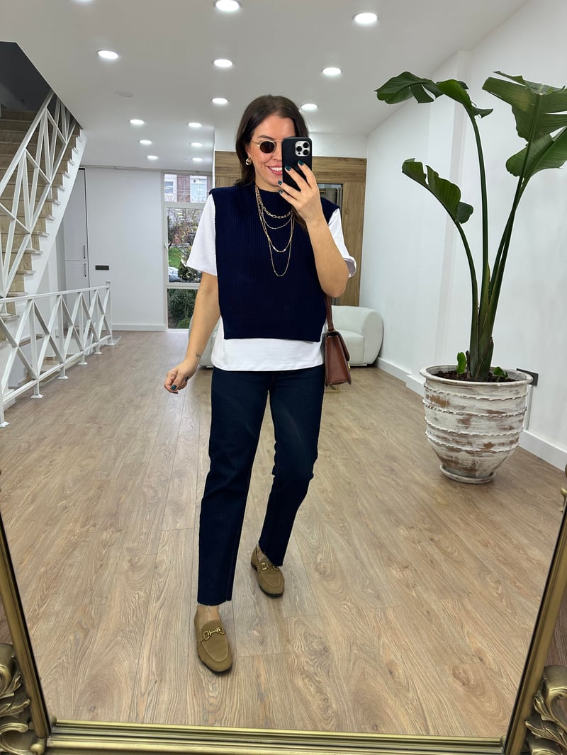 Triko Detaylı Tasarım Bluz