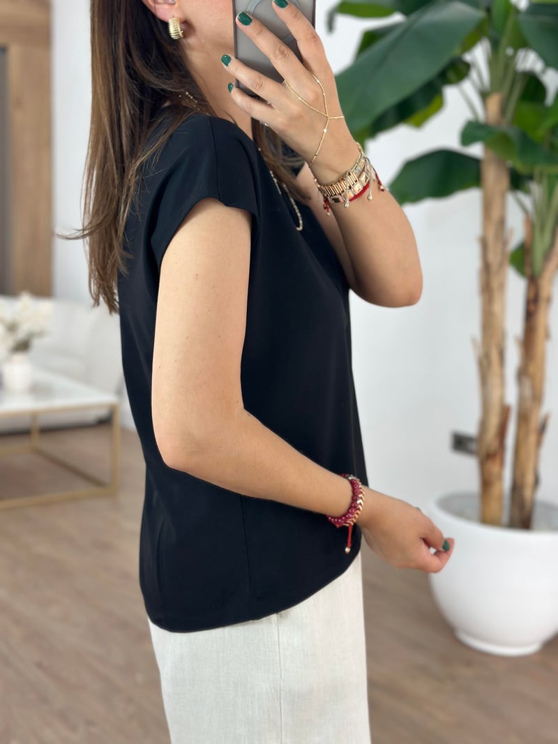 V Yaka Basic Modal Tshirt - Siyah