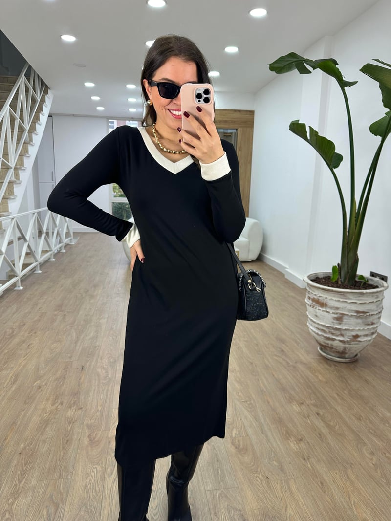 V Yaka Likralı Çelik Örme Elbise