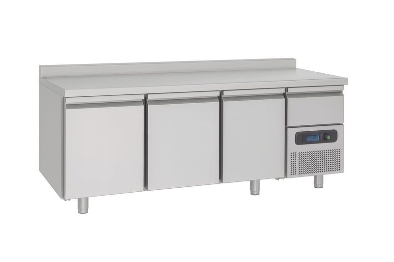 Frenox 3 Kapılı 186,5x70x85 Bar Serisi Tezgah Tipi Buzdolabı CGN3-MT-R290