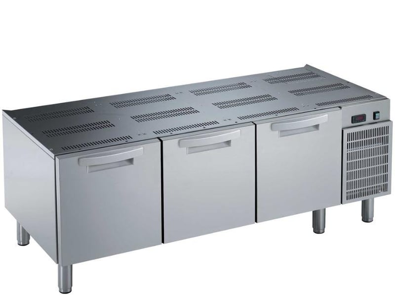 Zanussi Cihaz Altı Buzdolabı, 3 Çekmeceli, 1600x700x600