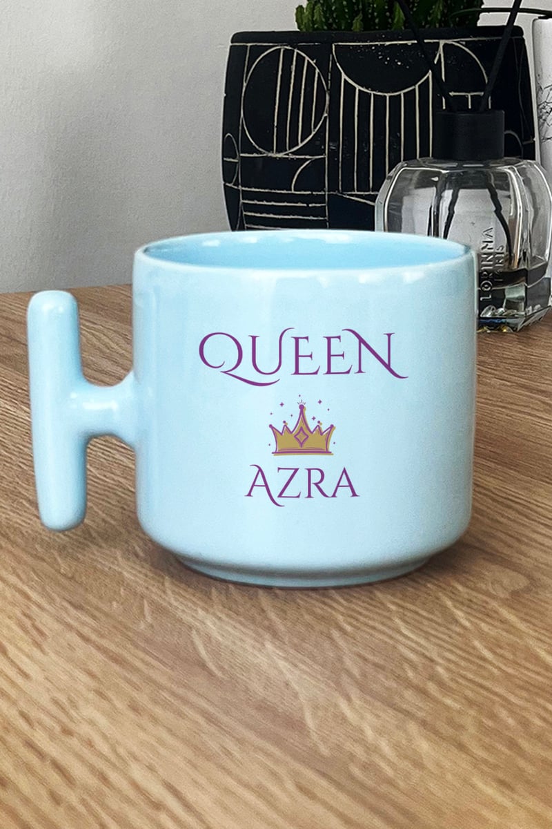 Queen Hediye Kutusu - Kişiye Özel T Pastel Kupa, Peluş Avokado, Fotoğraf 1 Adet