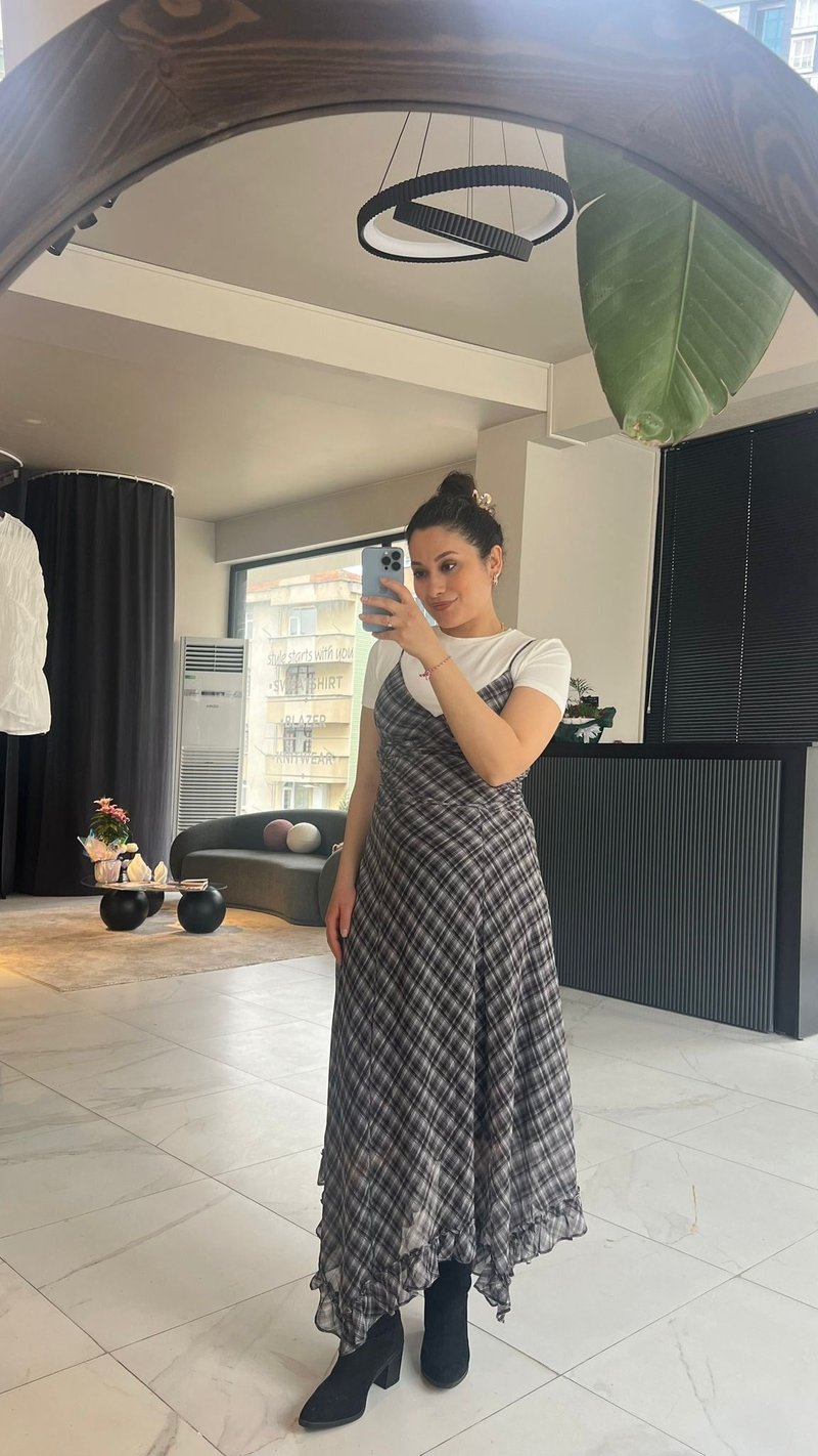 Askılı Şifon Elbise