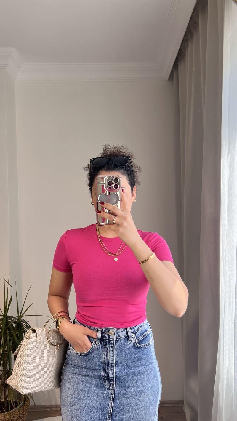 Quzu Pembe Bisiklet Yaka Bady Tshirt