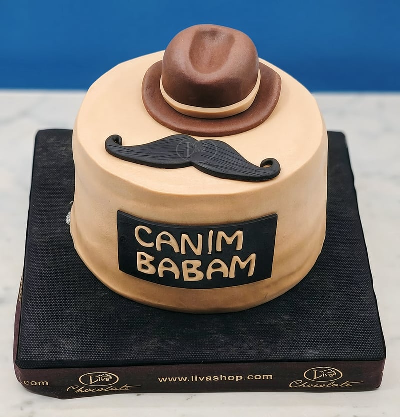 Babam ve Şapkası Özel Pasta
