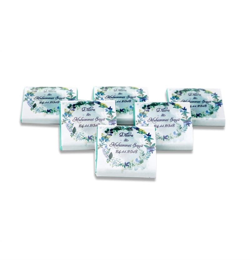 Liva Söz Nişan Çikolatası Dökme Çiçek Tasarımlı (130 Adet Madlen Çikolata)