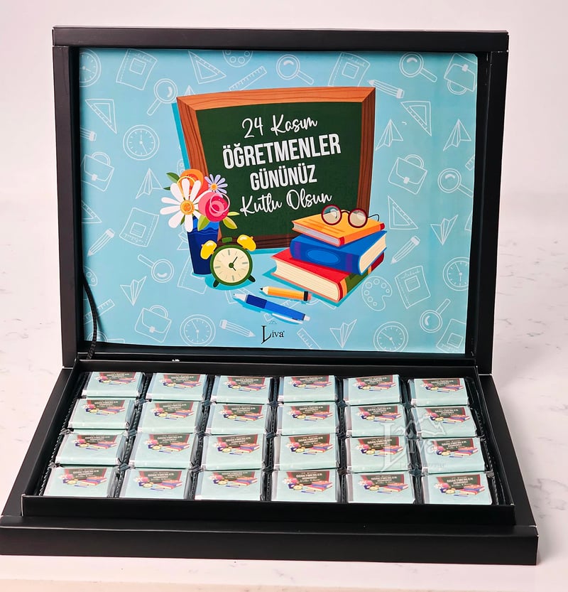 Öğretmenler Günü Kitaplı Tasarım Sargılı Madlen Çikolata 72'li Paket