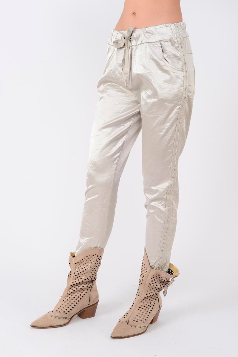 85589 ZIMBA DETAYLI PARLAK PANTOLON