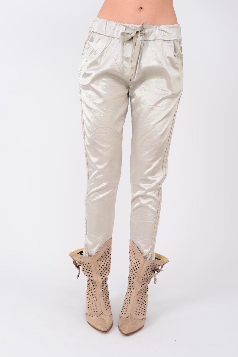 85589 ZIMBA DETAYLI PARLAK PANTOLON