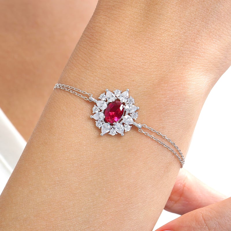 Effective Diamond Paris Işıltısı Sentetik Yakut Taşlı Gümüş Bileklik