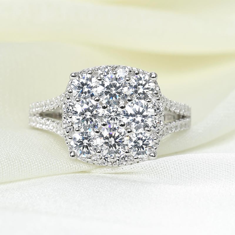 Effective Diamond Pave Koronet Işıltısı Gümüş Yüzük