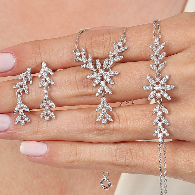 Pırlanta Montür Zarafet Işıltısı Gümüş Üçlü Set