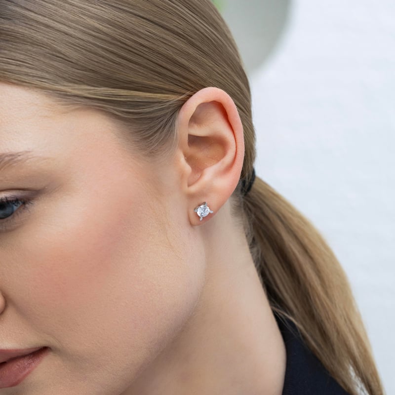 0.50 Karat Effective Diamond Markiz Esinti Tektaş Gümüş Küpe