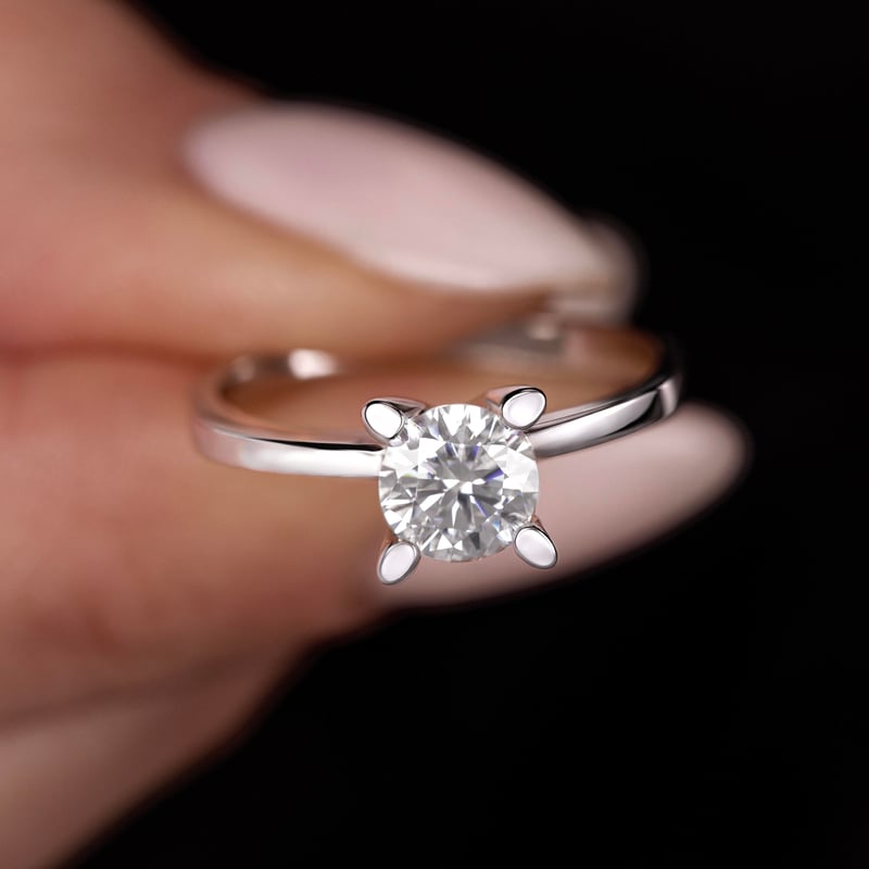 0.80 Karat Mozanit Markiz Masalı Tektaş Gümüş Yüzük