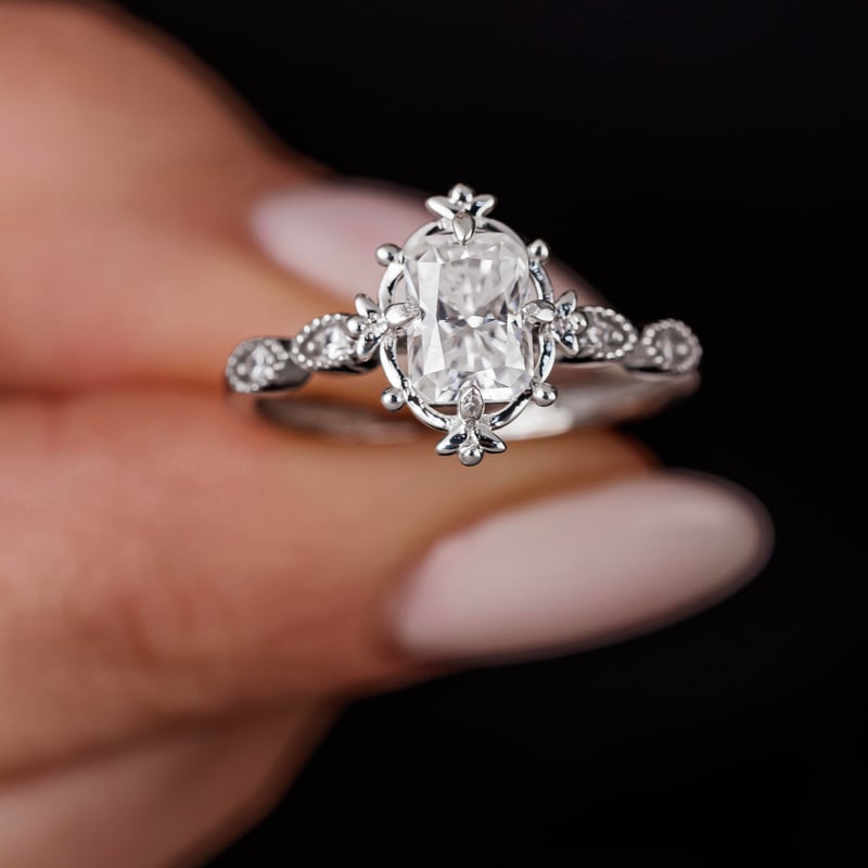 1.00 Karat Mozanit Tutku Masalı Tektaş Gümüş Yüzük