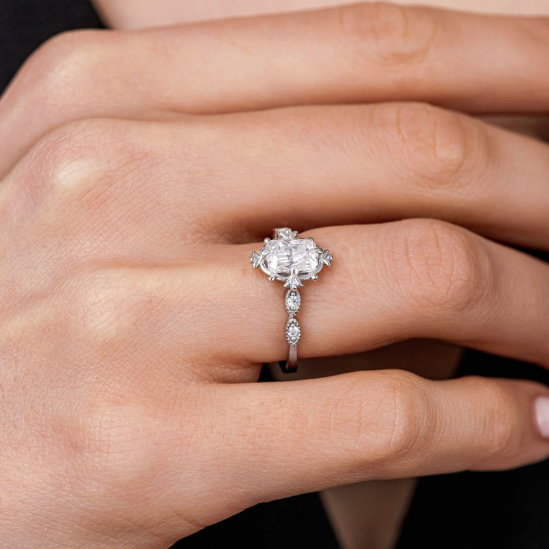 1.00 Karat Mozanit Tutku Masalı Tektaş Gümüş Yüzük