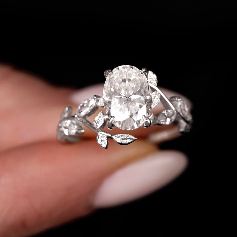 2.50 Karat Mozanit Aşk Sarmaşığı Tektaş Gümüş Yüzük