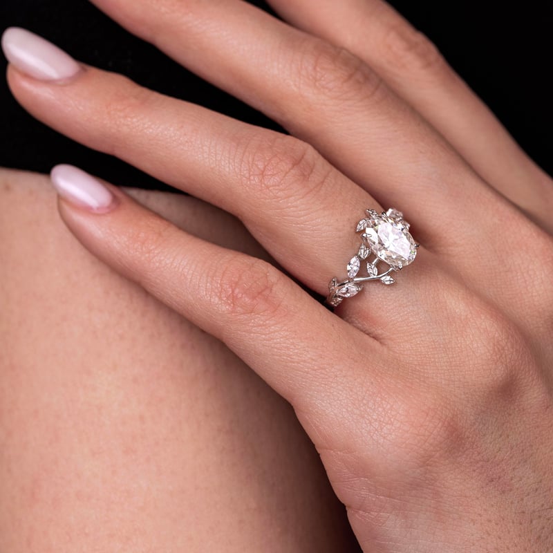 2.50 Karat Mozanit Aşk Sarmaşığı Tektaş Gümüş Yüzük